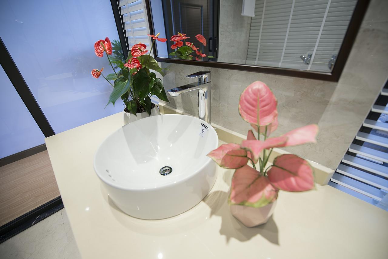 Hong Gia Tue Apartment Hanoi Exterior photo